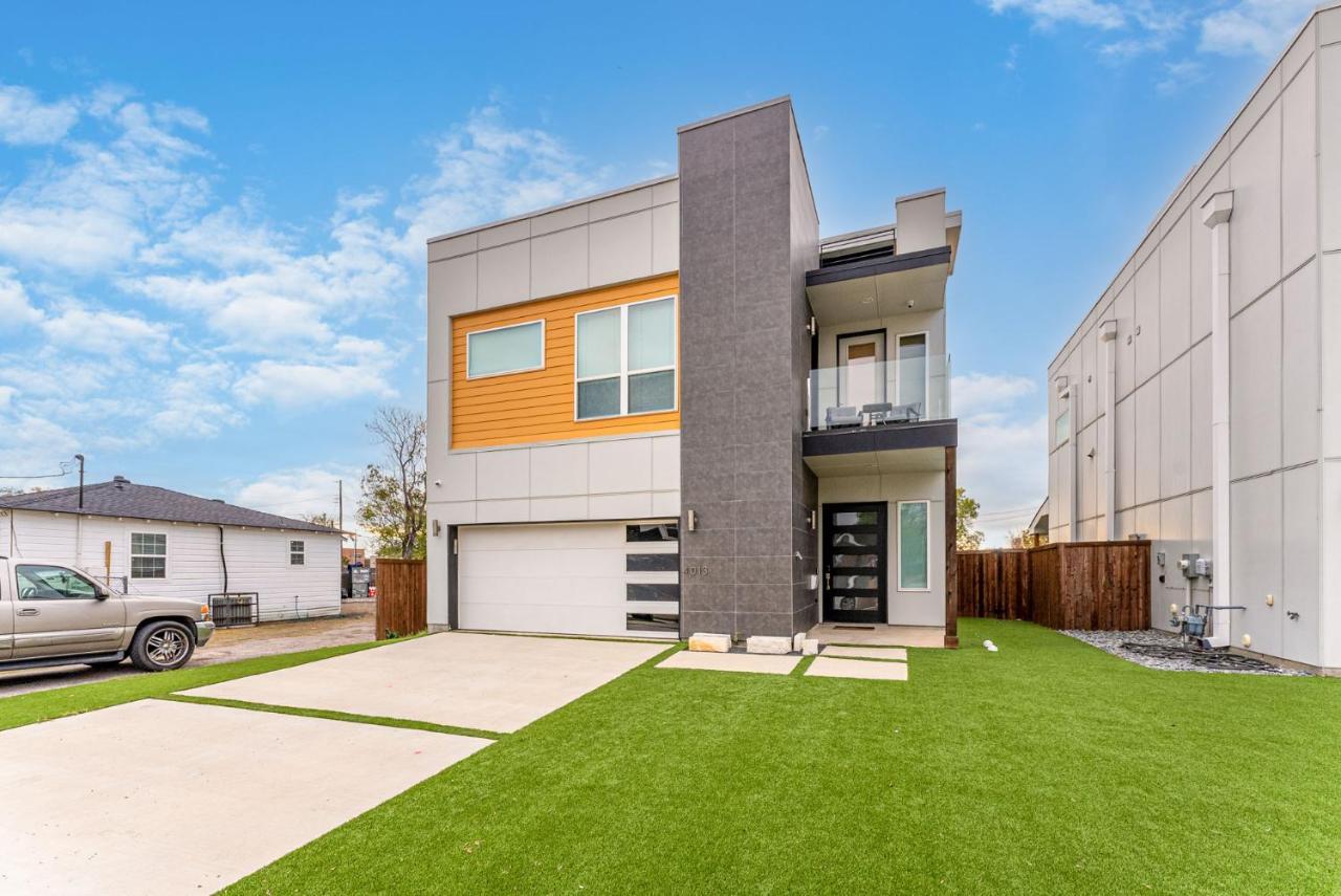 Luxury Home With Rooftop Views Dallas Exterior foto